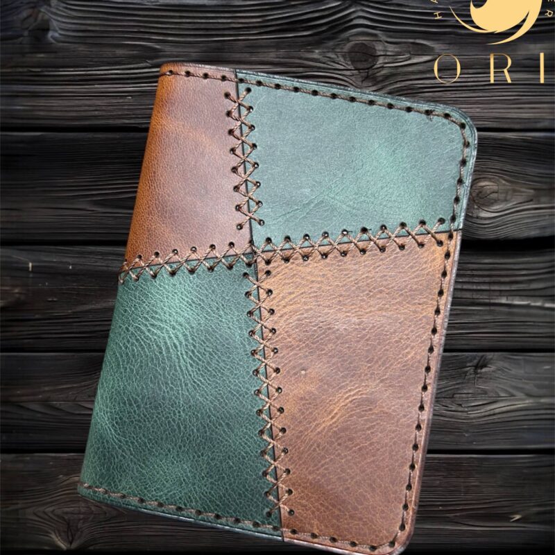 Üzü hissəli portmanat